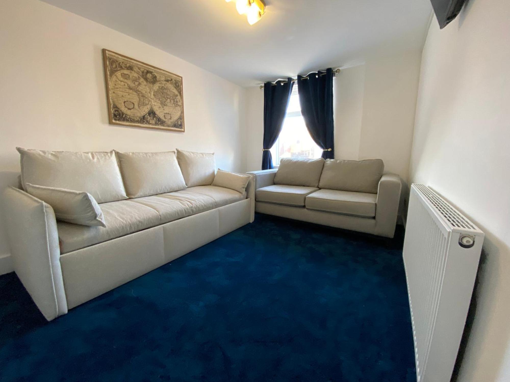 Aquarius Apartment - Sea View - Sleeps Seven Blackpool Eksteriør billede
